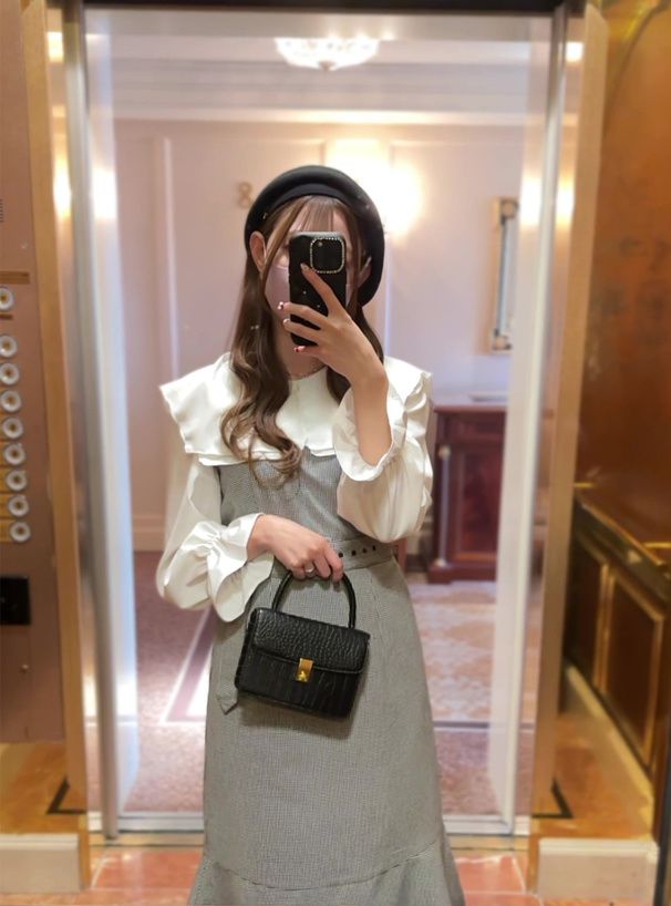 日本 GRL - 聯名款 雪紡荷葉領拼接格紋洋裝-黑