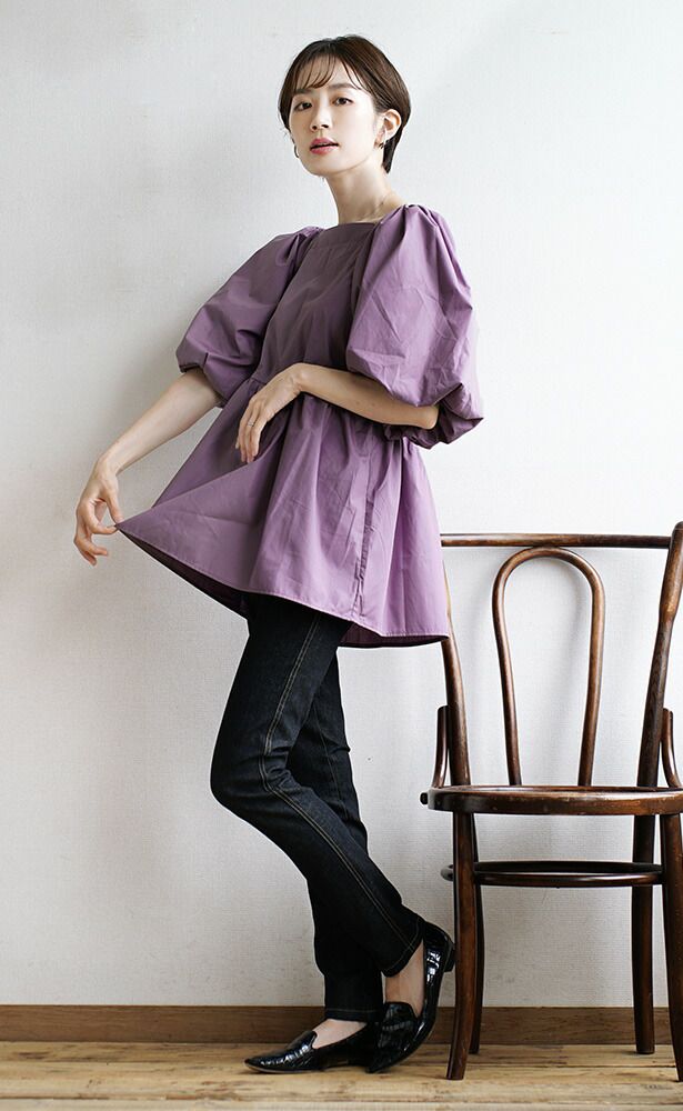 日本 zootie - 優雅方領縮腰泡泡袖上衣-簡約黑