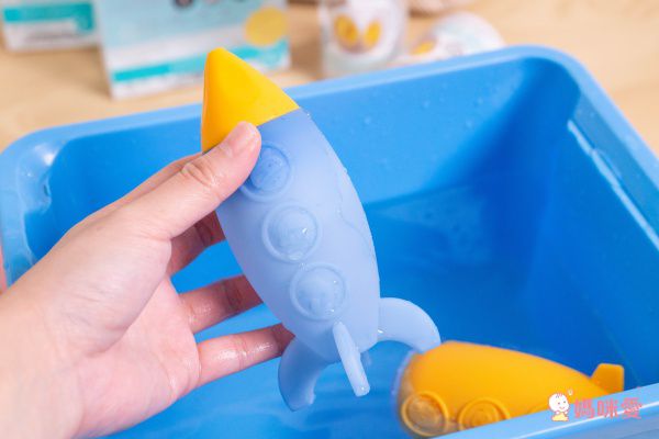 媽咪洗澡神助手♡【英國Vtech ✖ 加拿大MARCUS】歡樂聲光洗澡玩具♡泡泡章魚邊洗澡邊唱歌