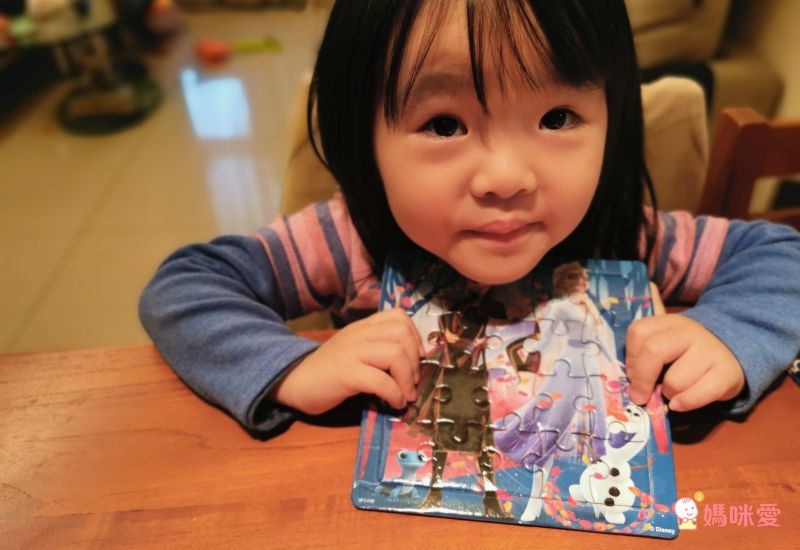 木製拼圖盒-多美小汽車