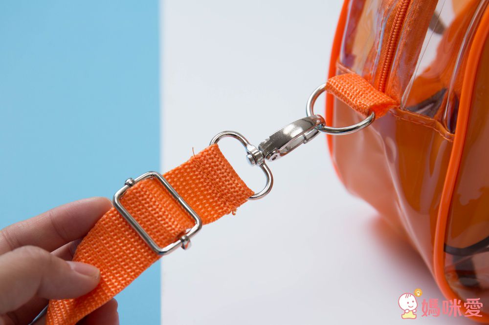 韓國 Beach Boom - 超萌卡通圖案防潑水海灘包-夢幻獨角獸 (29*10*20cm)