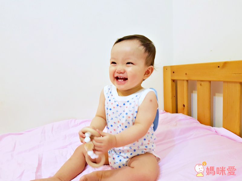 日本 Combi - mini系列-涼感短袖包屁衣-小紫花