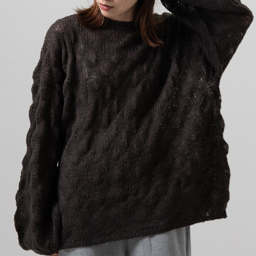 柔軟微透蓬鬆馬海毛針織上衣-炭灰