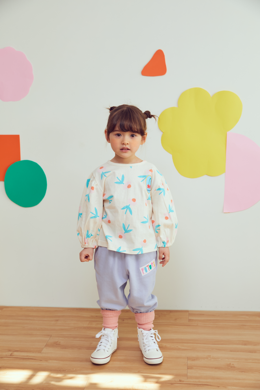 韓國 MINIATURE - 櫻桃花朵泡泡袖上衣-奶油白