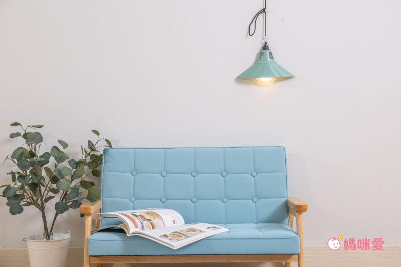 日本 TOYO CASE - LED 感應夜燈壁飾-吊燈系列-灰 (約24x6x18cm)