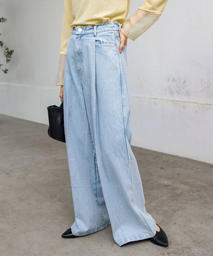 日本 Bab - 腳長效果 摺線丹寧印度棉寬褲-淺藍