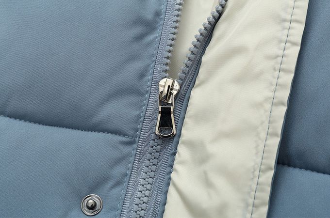 韓國 OZKIZ - 大口袋澎澎長版防風連帽外套-象牙白