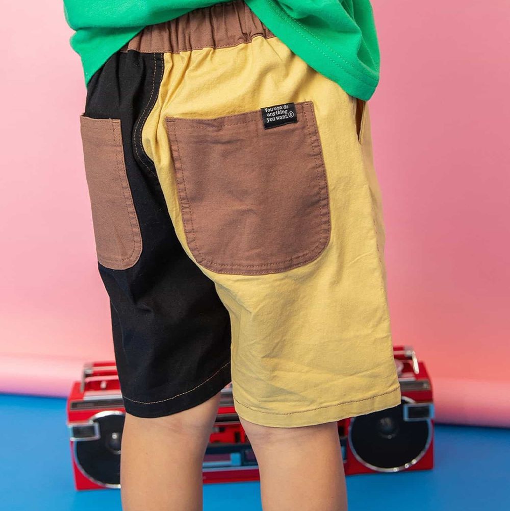 打褶俐落百搭五分褲-黑棕撞色