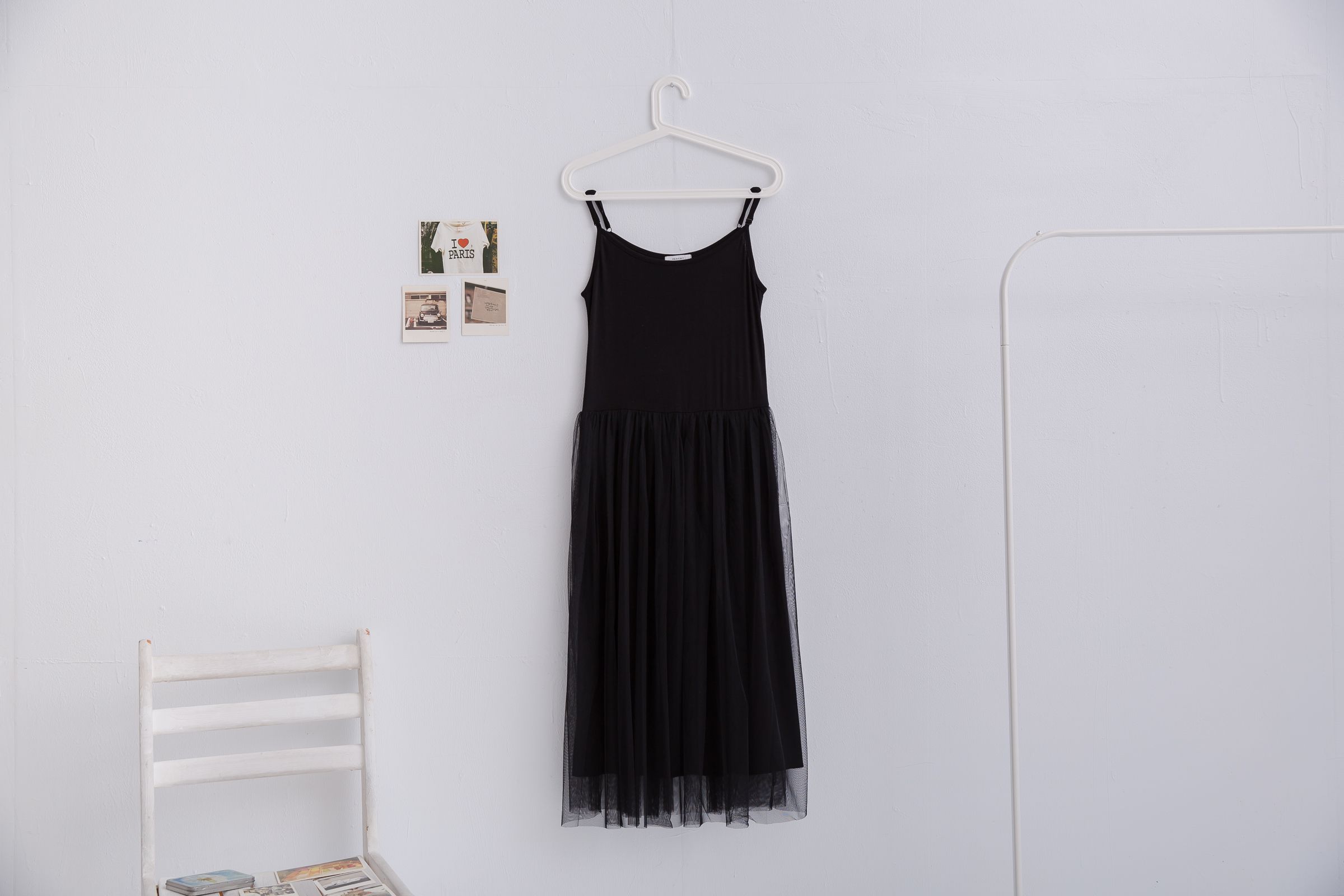 Peachy - 獨家訂製綿柔連身紗裙-細肩帶連身款-華麗黑 (F)