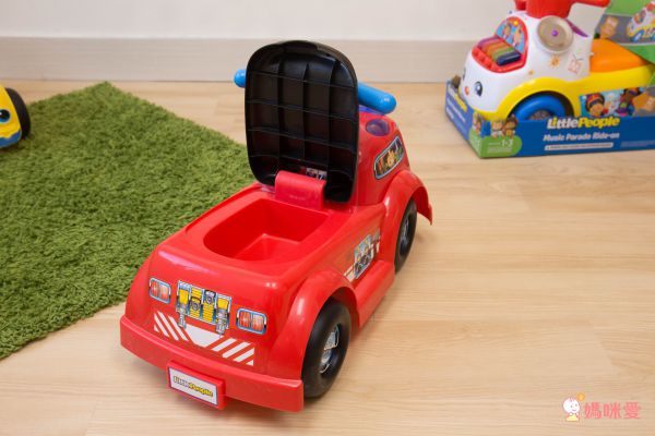 美國Fisher-Price 費雪 - 費雪牌little people 消防車騎乘玩具