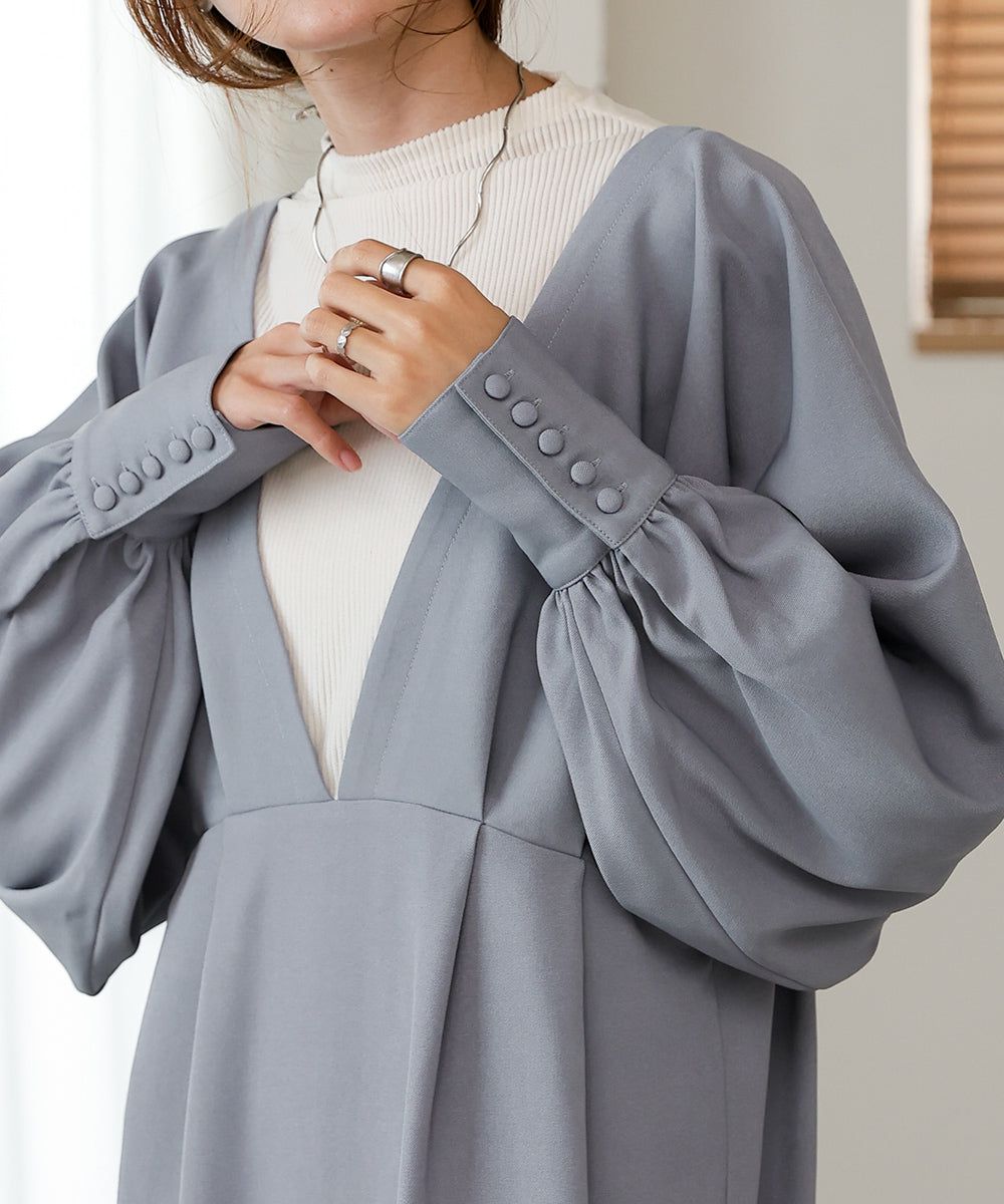 日本 Bab - 大V領拼接唯美歐風長袖洋裝-灰藍