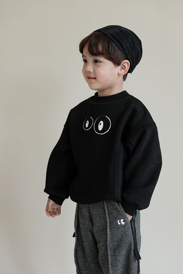 TONGMO - (加絨)圓領長袖上衣/大學T-大眼睛-黑色