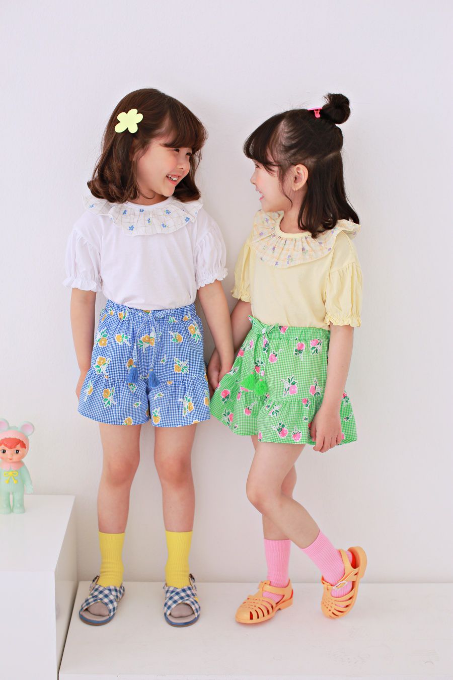 韓國 Dalla - 花花荷葉領上衣-白