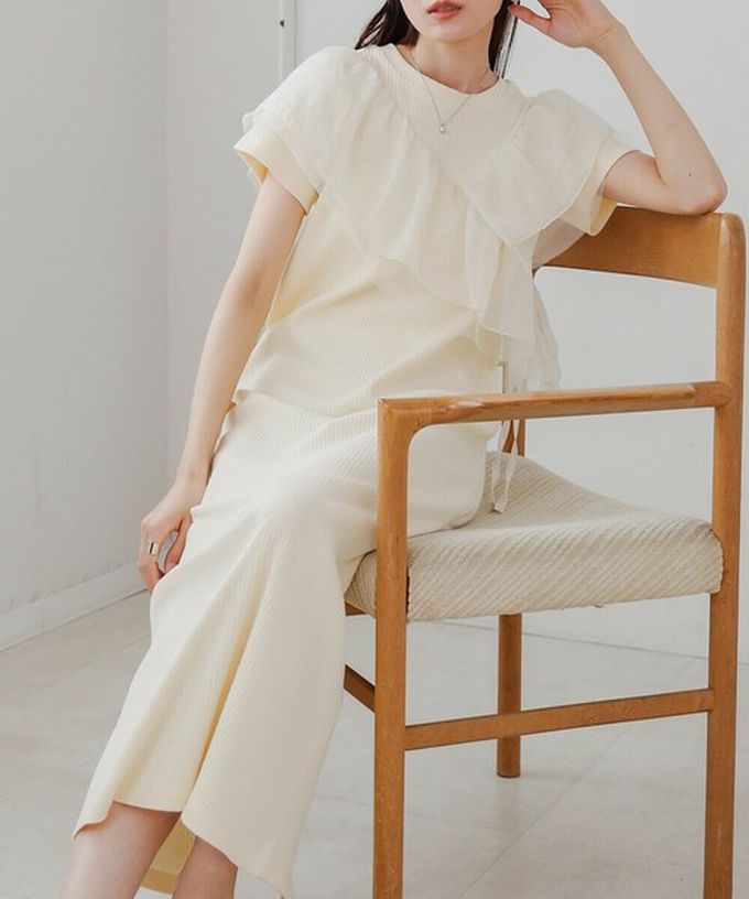 日本 Bab - 不對稱交叉薄紗拼接短袖洋裝-黑