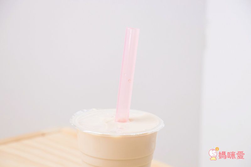 美國 Smily Mia 矽膠吸管組