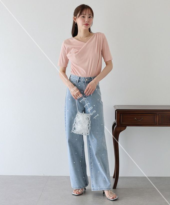 日本 BLUE EAST - 美型羅紋皺摺V領短袖上衣-水藍