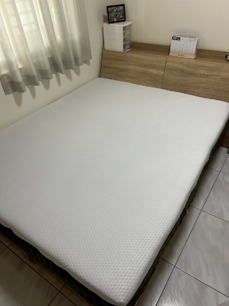 雙十一活動購入的Emma床墊+枕頭+保潔墊