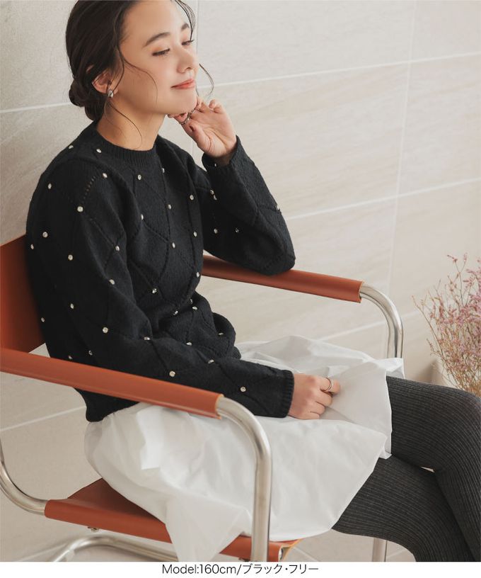 日本 Kobe Lettuce - 搶眼菱格紋珠飾點綴針織上衣-黑