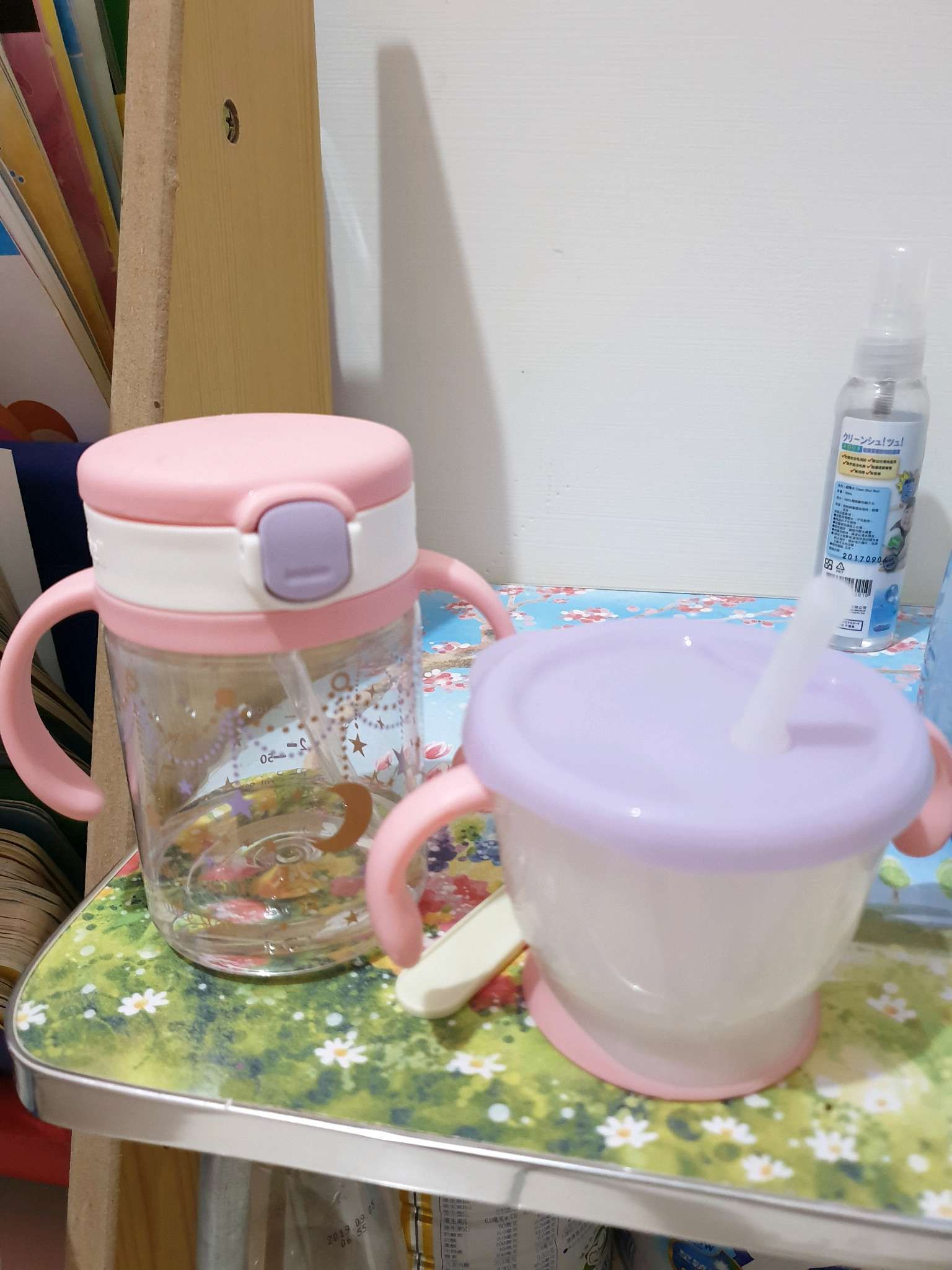 要怎麼訓練寶寶用水壺喝水