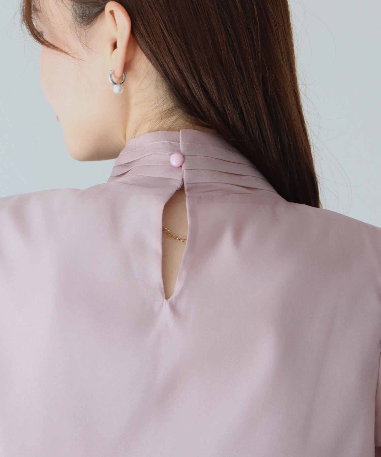 日本 BLUE EAST - 浪漫歐根紗蝴蝶結長袖上衣-黑