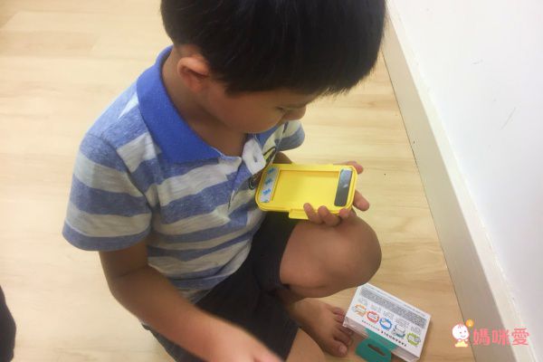 FARANDOLE 法紅荳 - 插座 & 開關安全防護蓋-可愛小象款-藍綠