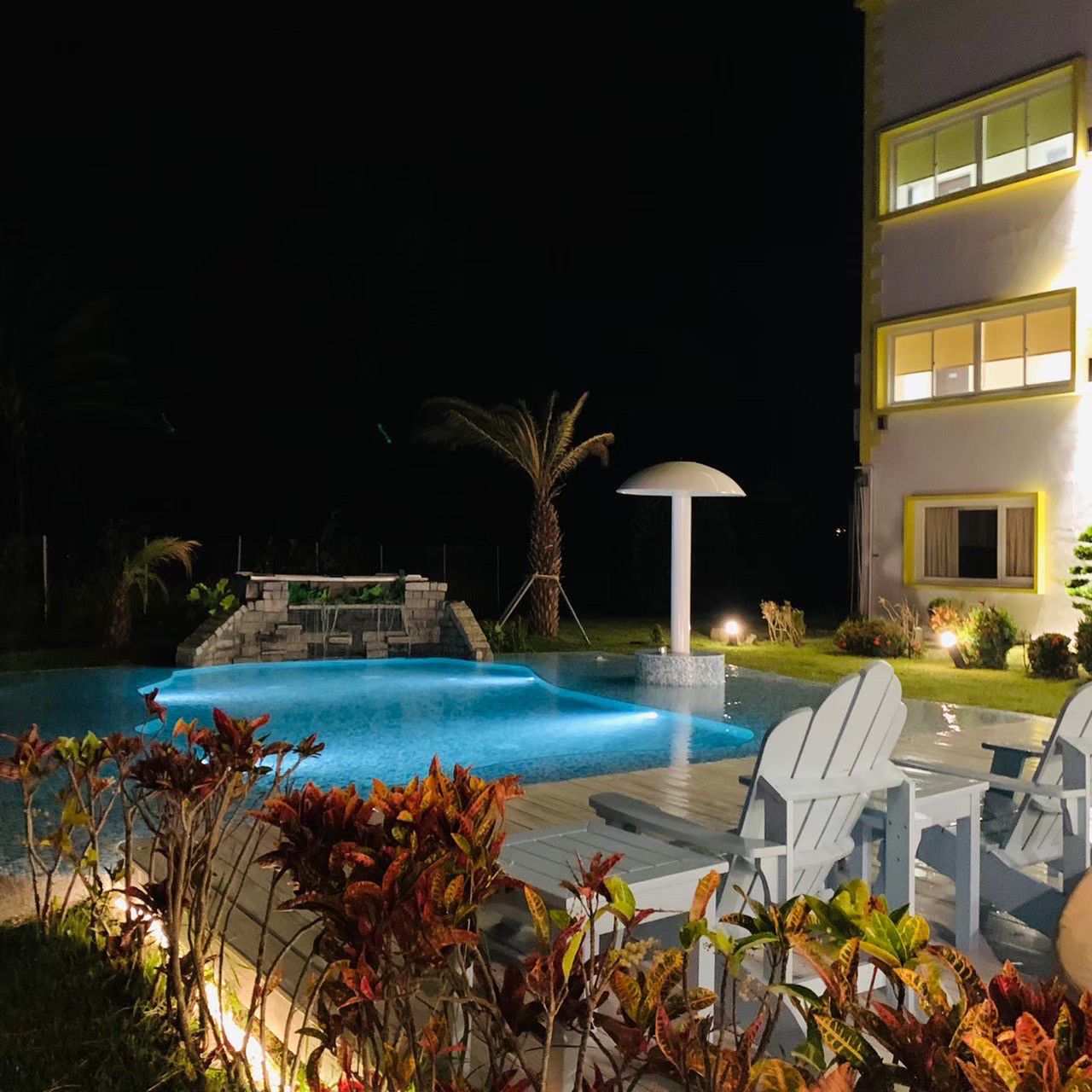 戀戀星辰湖畔莊園星光館 - 平日入住-花園家庭四人房含四客早餐住宿券-優惠效期至 2024/02/28