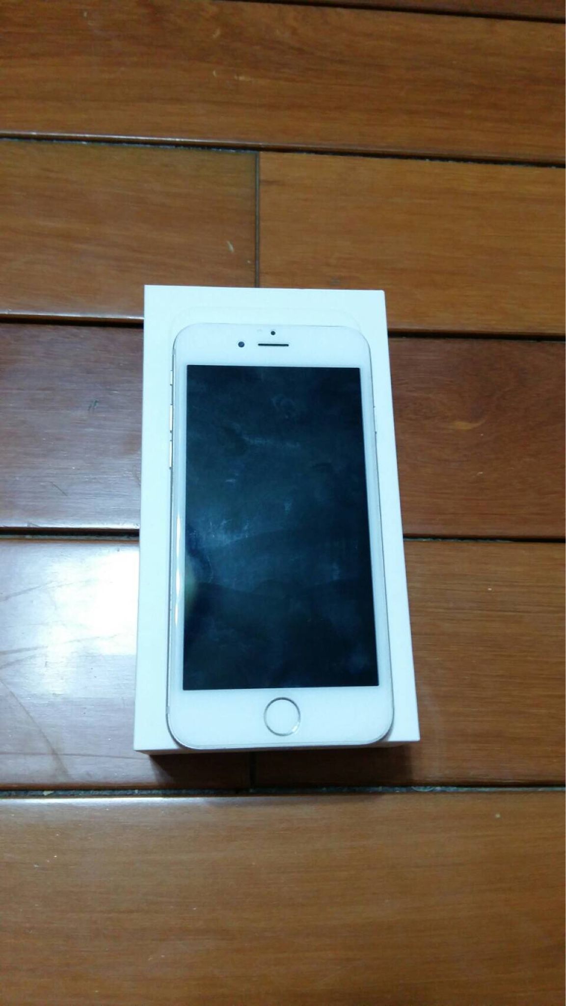 iPhone 6 64g銀色
