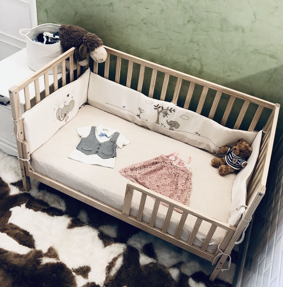 Rockland - 喬依思4合1環保漆實木嬰兒床-贈新款10cm床墊+護欄+輪子-原木色 (70x130cm)-升級木條底 附贈腳輪、小護欄、台灣製床墊