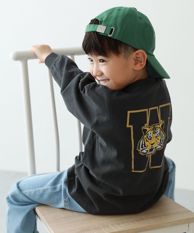 日本 devirock - 100%棉 定番印花寬版長袖上衣-背後狗狗-粉紫