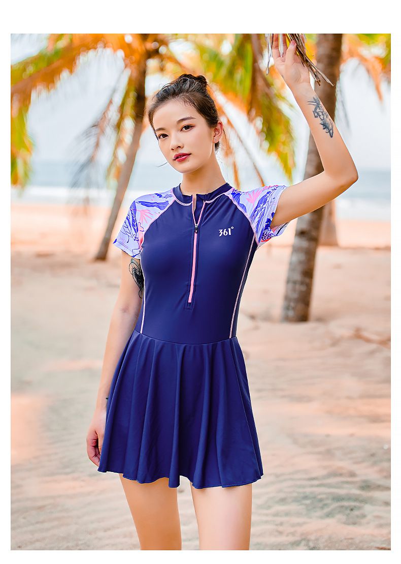 361° - 運動風短袖連身裙泳衣-熱帶樹葉-黑色