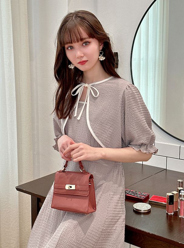 日本 GRL - 雲朵泡泡布前綁帶兩件式洋裝-經典黑 (F)