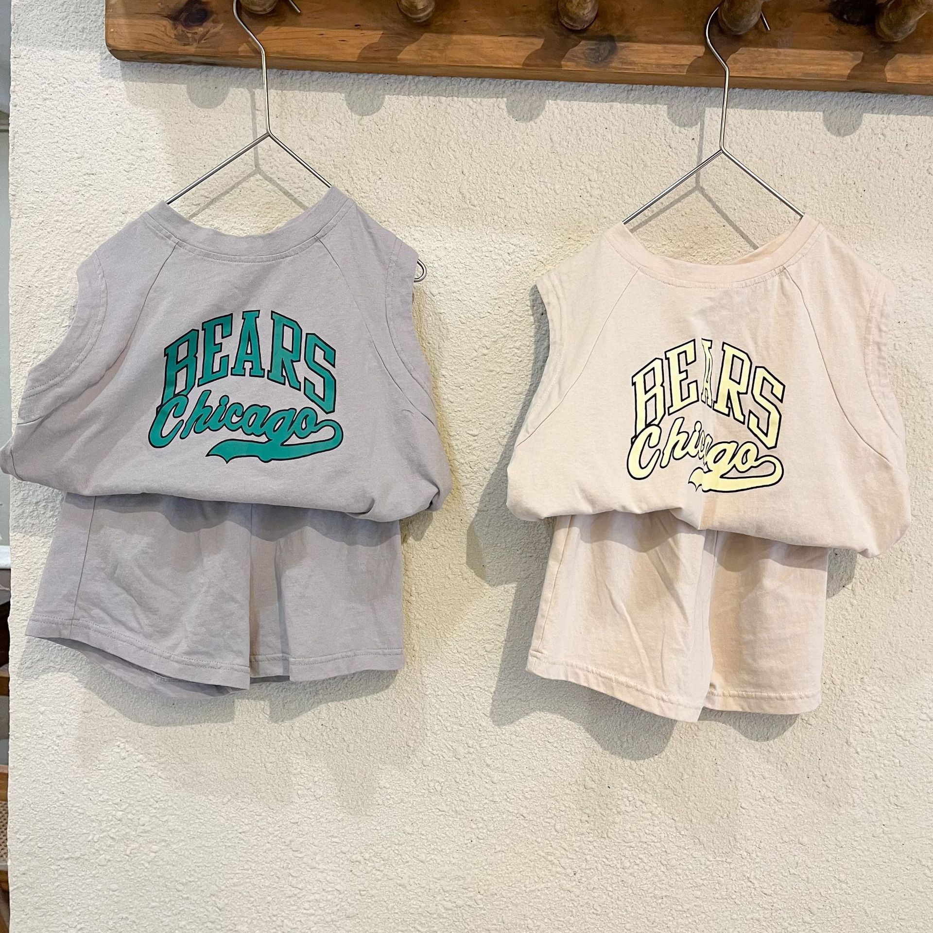 純棉圓領休閒無袖套裝-草寫英文字-灰色