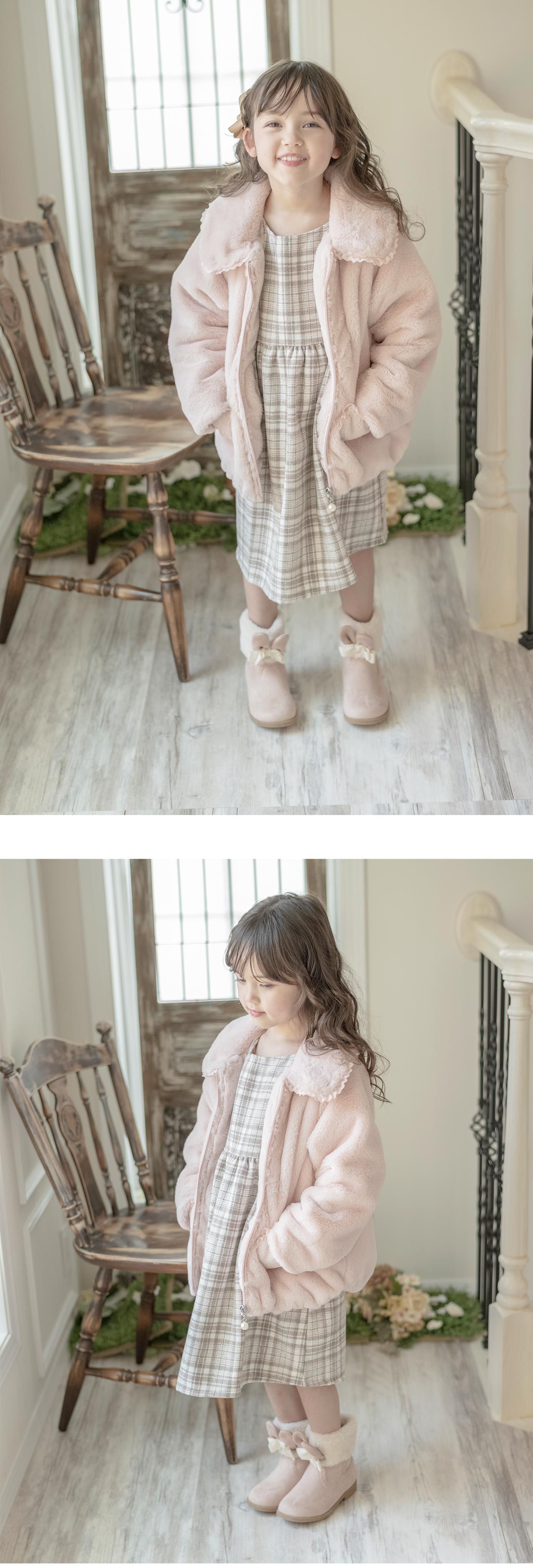 日本 Catherine Cottage - 甜美公主愛心口袋翻領外套-蕾絲滾邊-優雅粉