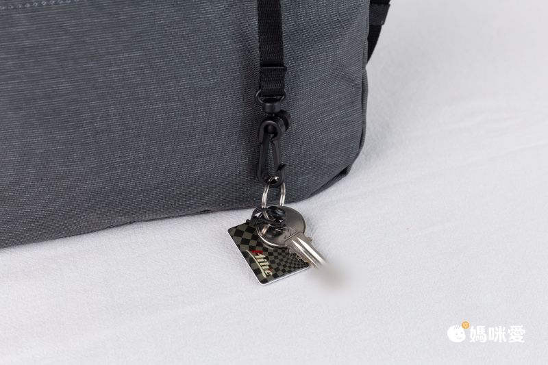 日本 KEYUCA - [撥水加工] 休閒輕量隨身側背包-氣質米 (21x5x16cm)