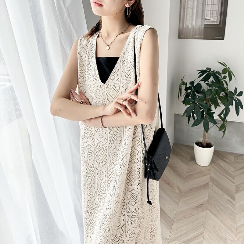 日本 Classical Elf - 2WAY幾何花朵鉤針背心裙/洋裝-黑