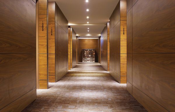 旅樂序精品旅館站前一館 ★