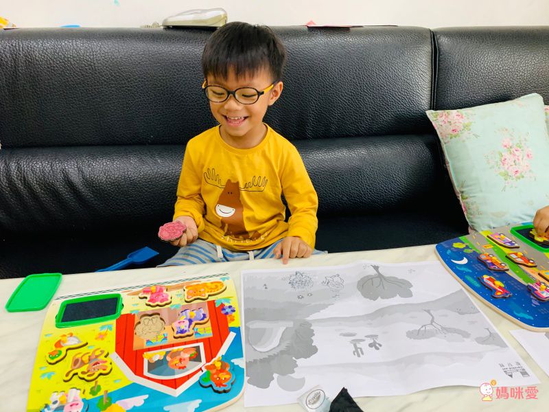 Crayola繪兒樂 - 早教創意啟蒙趣味蓋印塗鴉木拼圖-太空探險-【獨家送】Crayola質感收納袋