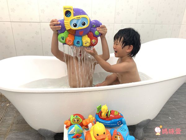 媽咪洗澡神助手♡【英國Vtech ✖ 加拿大MARCUS】歡樂聲光洗澡玩具♡泡泡章魚邊洗澡邊唱歌