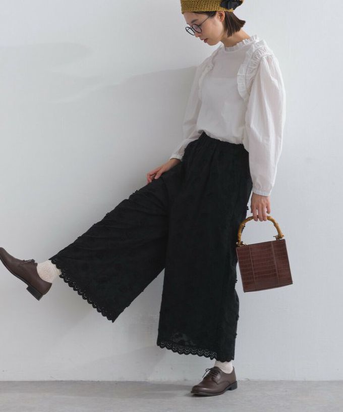 日本 Lupilien - 100%棉 奢華滿版緹花刺繡寬褲-黑