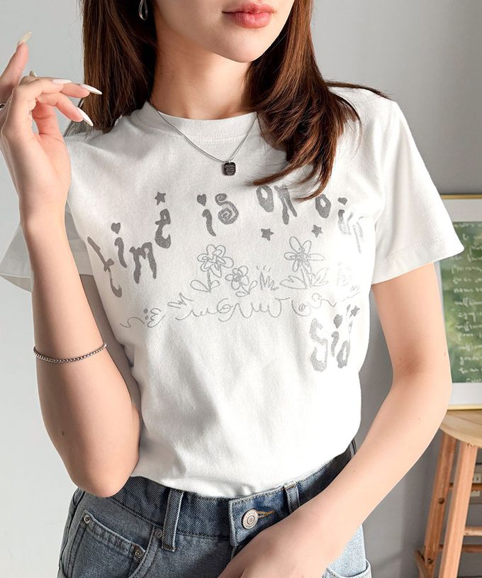 日本 Classical Elf - mily bilet 燙銀俏麗印花短袖上衣-黑