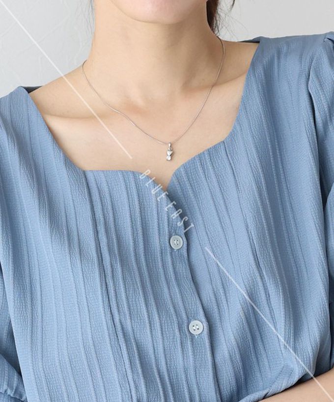 日本 BLUE EAST - 韓國製 心型領細緻泡泡短袖襯衫-粉卡其