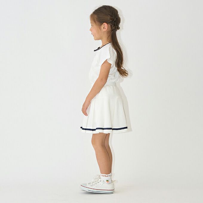 日本 Lycee mine - 柔軟緞帶領刺繡短袖上衣-灰黑