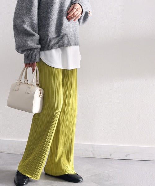 日本 Classical Elf - 光澤感細褶垂墜感長褲-焦糖棕