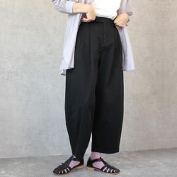 日本女裝代購 - [熱銷款] 超藏肉休閒錐形美腿褲-黑