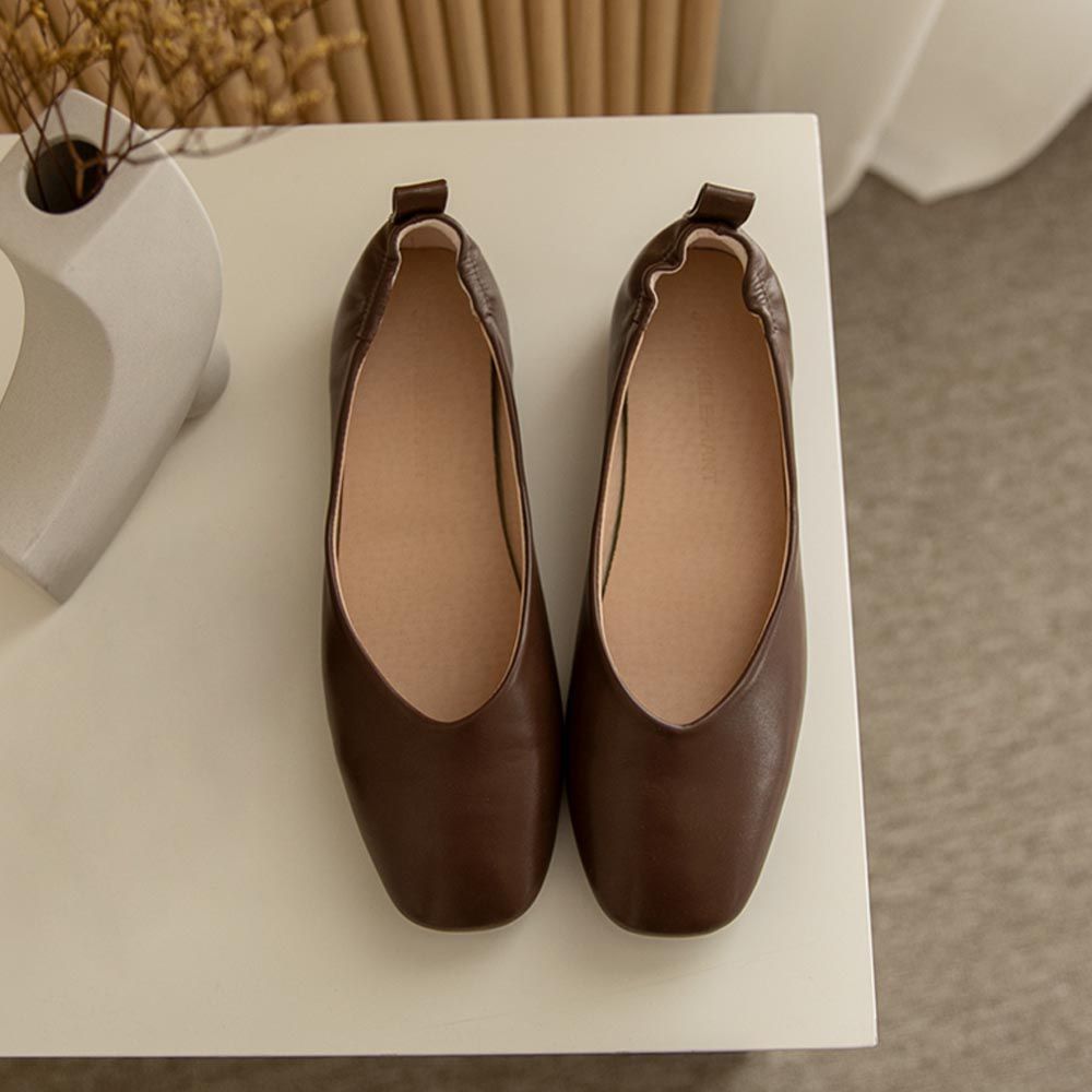 韓國 PINKELEPHANT - 輕量軟底後彈性包覆平底鞋(1.5cm)-巧克力咖