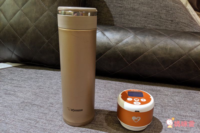 主機只有一個手掌的大小！新貝樂 雙邊電動吸乳器