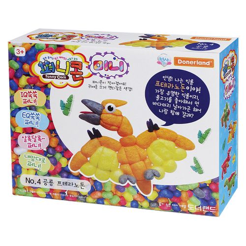 魔法迷您玉米黏土-翼龍-工具刀*1+吸水海棉墊*1+盒裝背面附有教學說明