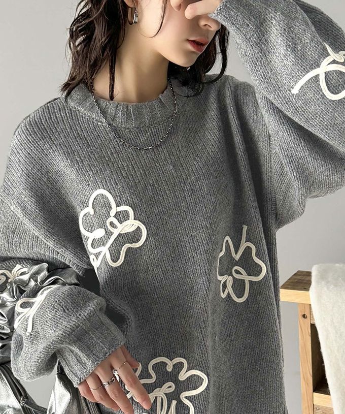 日本 Classical Elf - 線條花朵蓬鬆感針織上衣-黑