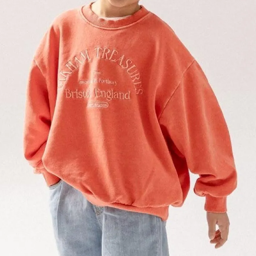 刺繡字母點綴圓領大學T-橘