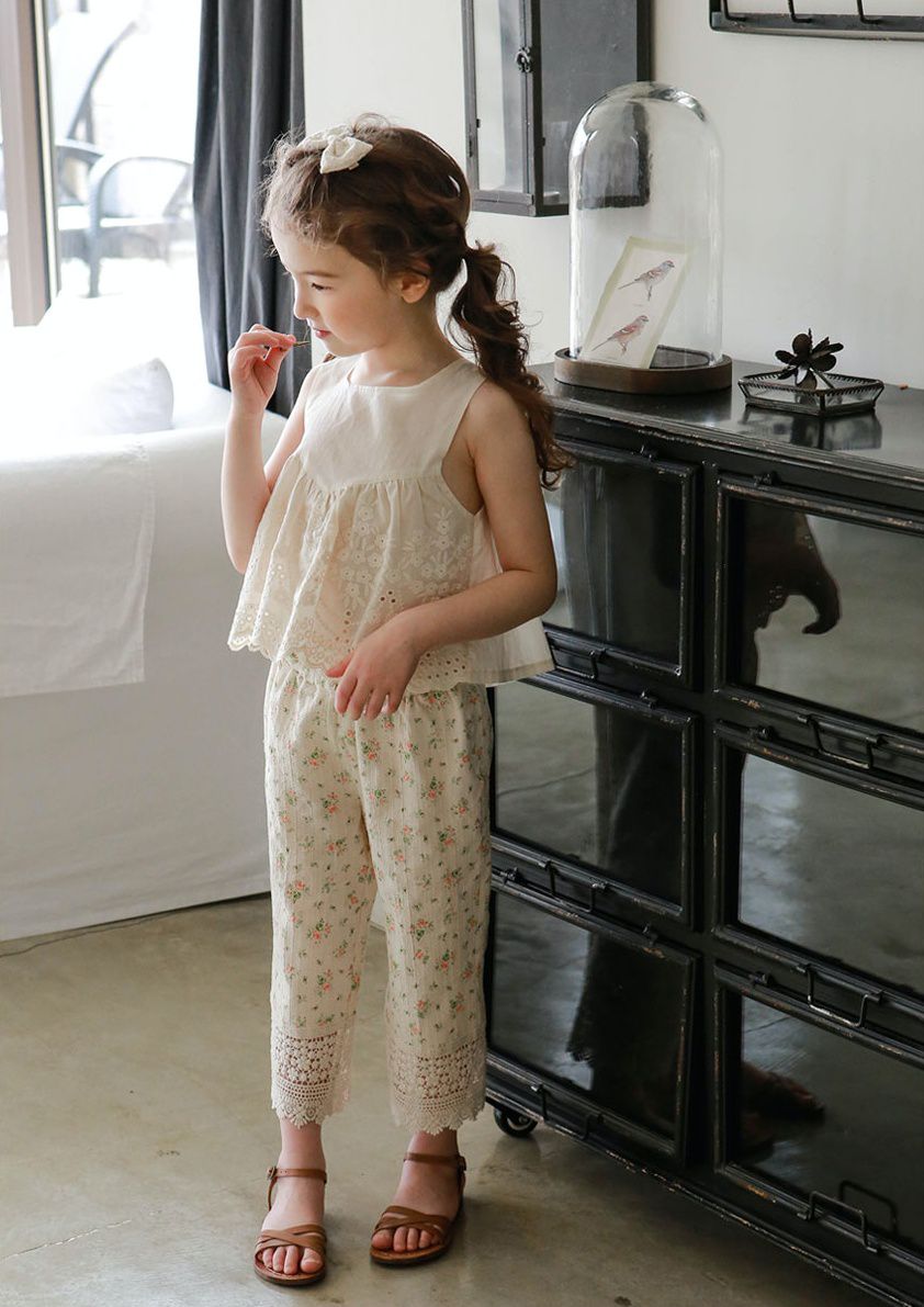 韓國 PuellaFLO - 春日碎花蕾絲下襬薄長褲